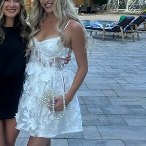 Elegant White Lace Dress